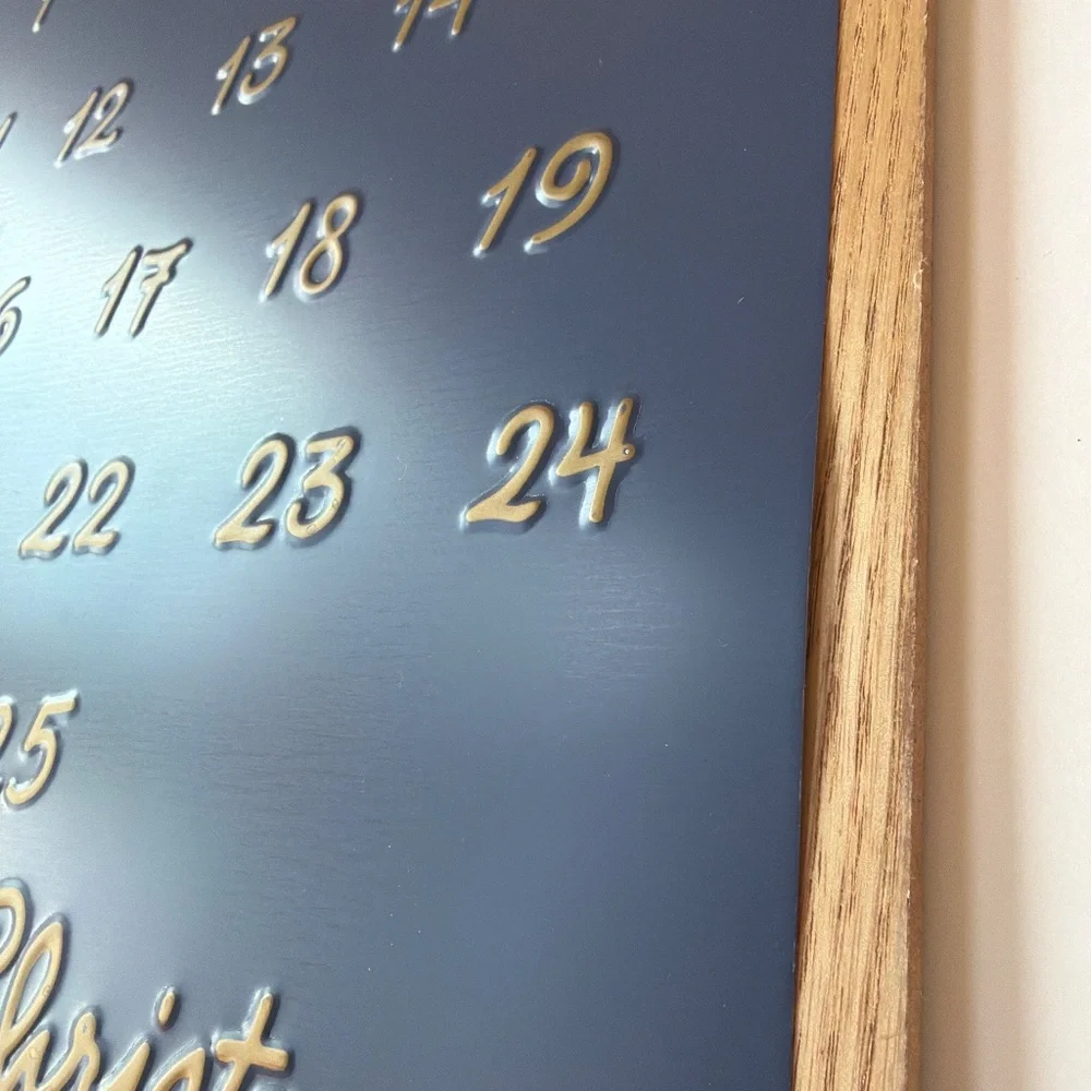 Target Wondershop Metal Christmas Advent Calendar with Magnetic Dove Counter